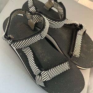 Teva Black platform and White Striped Sandals size 10